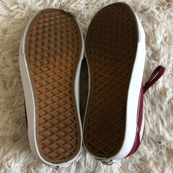 Vans - Picture 4 of 5